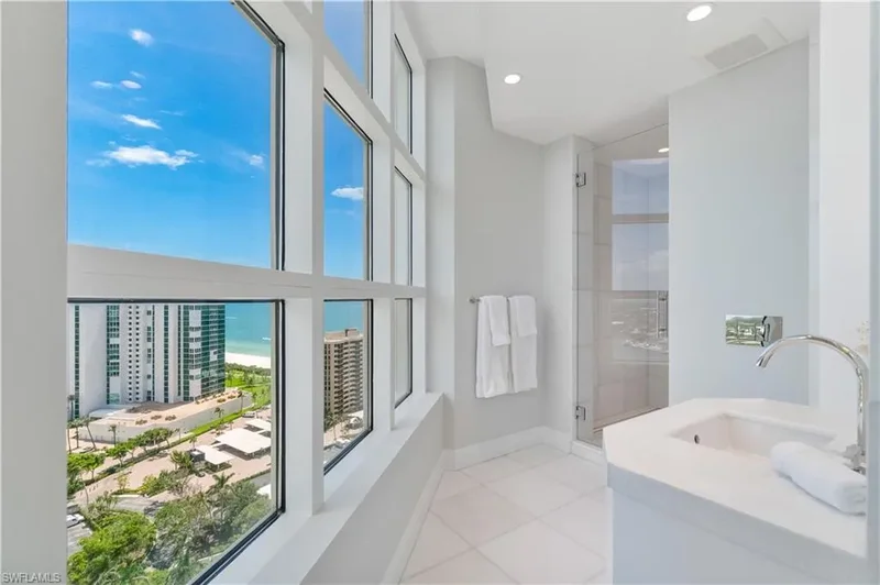 4021 Gulf Shore BLVD N, #14, Naples, FL, 34103, USA, Naples, Florida, United States. - Photo 18