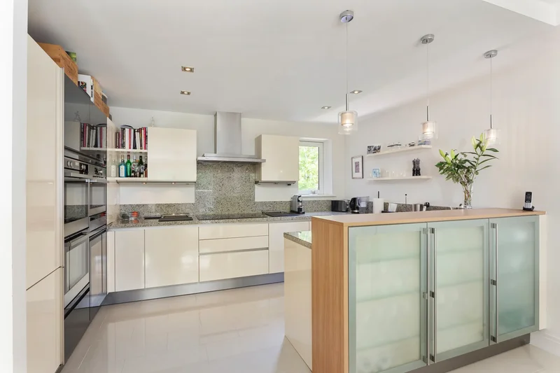 51 Shrewsbury Square, Sandymount Avenue , Ballsbridge, D, Dublin, County Dublin, Ireland. - Photo 3