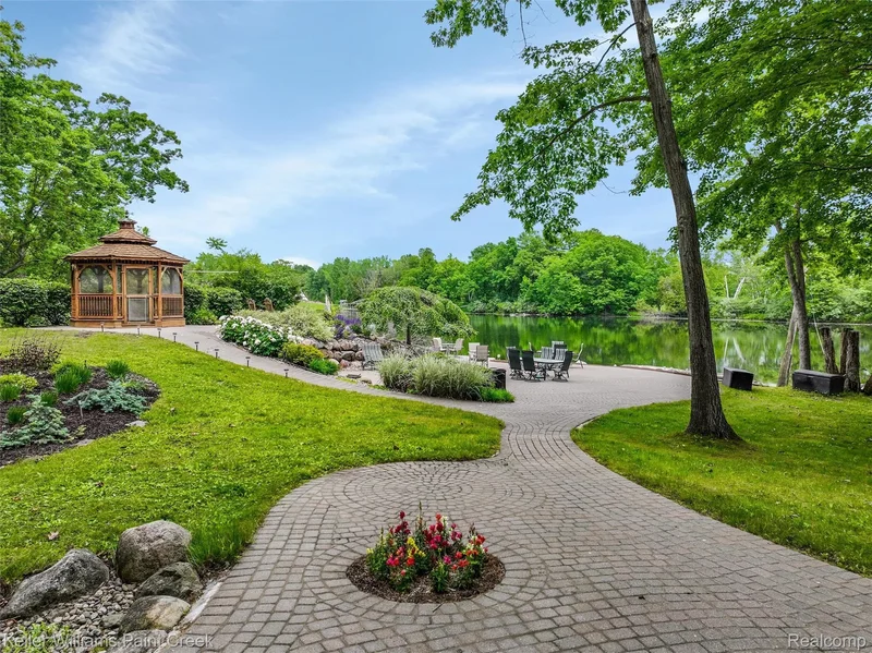 3120 Pond Road, Addison Township, MI 48367, Leonard, Michigan, United States. - Photo 12
