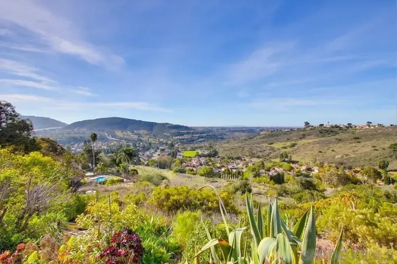 12835 Via Caballo Rojo, San Diego, CA 92129, San Diego, California, United States. - Photo 64
