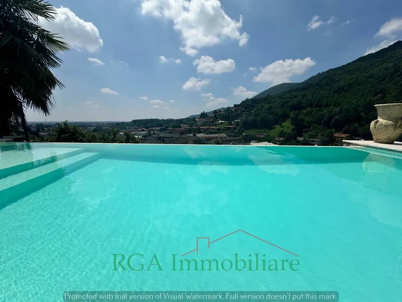 Villa for sale in Alzano Lombardo (Bergamo)