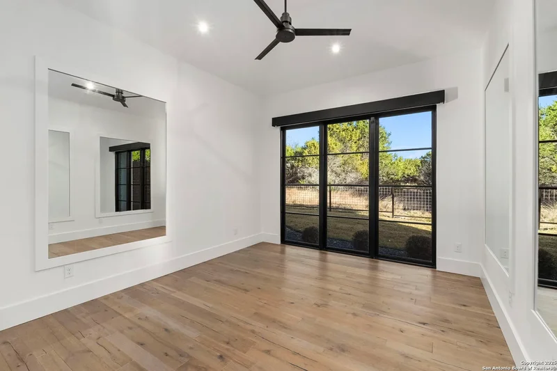 121 Greystone Pt, Boerne, TX 78006, Boerne, Texas, United States. - Photo 71