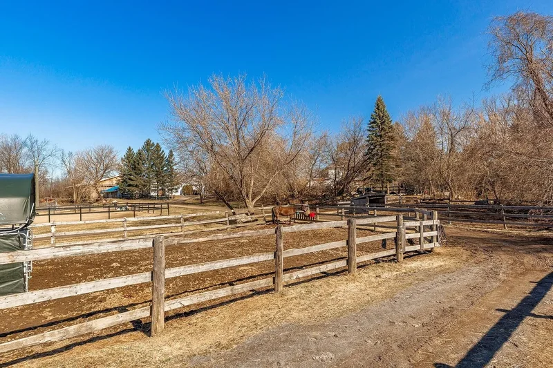 5900 Route Arthur-Sauvé, Mirabel, QC J7N2W4, Mirabel, Quebec, Canada. - Photo 22