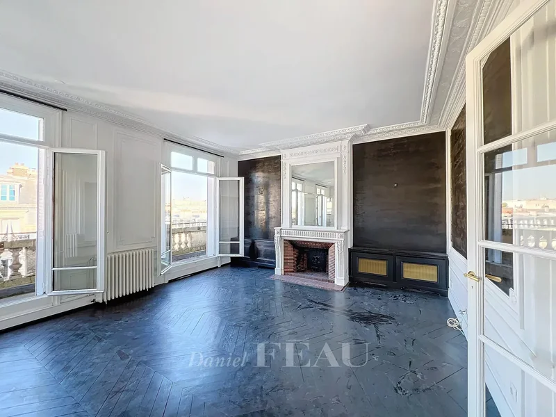 Paris, Île-de-France, France. - Photo 8