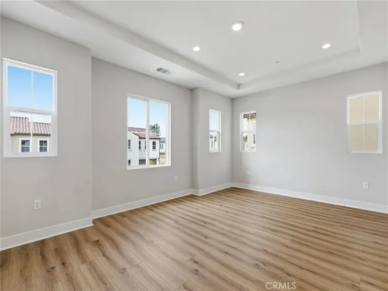 645 Patten Avenue, Irvine, California, United States. - Photo 9
