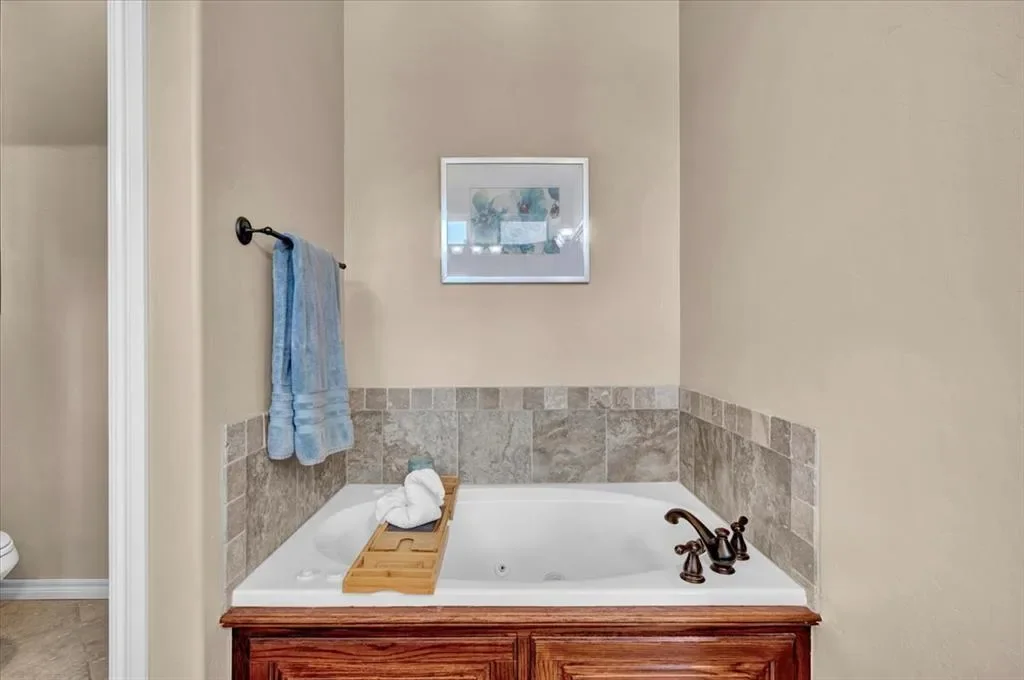 1582 High Ridge Drive, Blanchard, OK 73010, Blanchard, Oklahoma, United States. - Photo 19