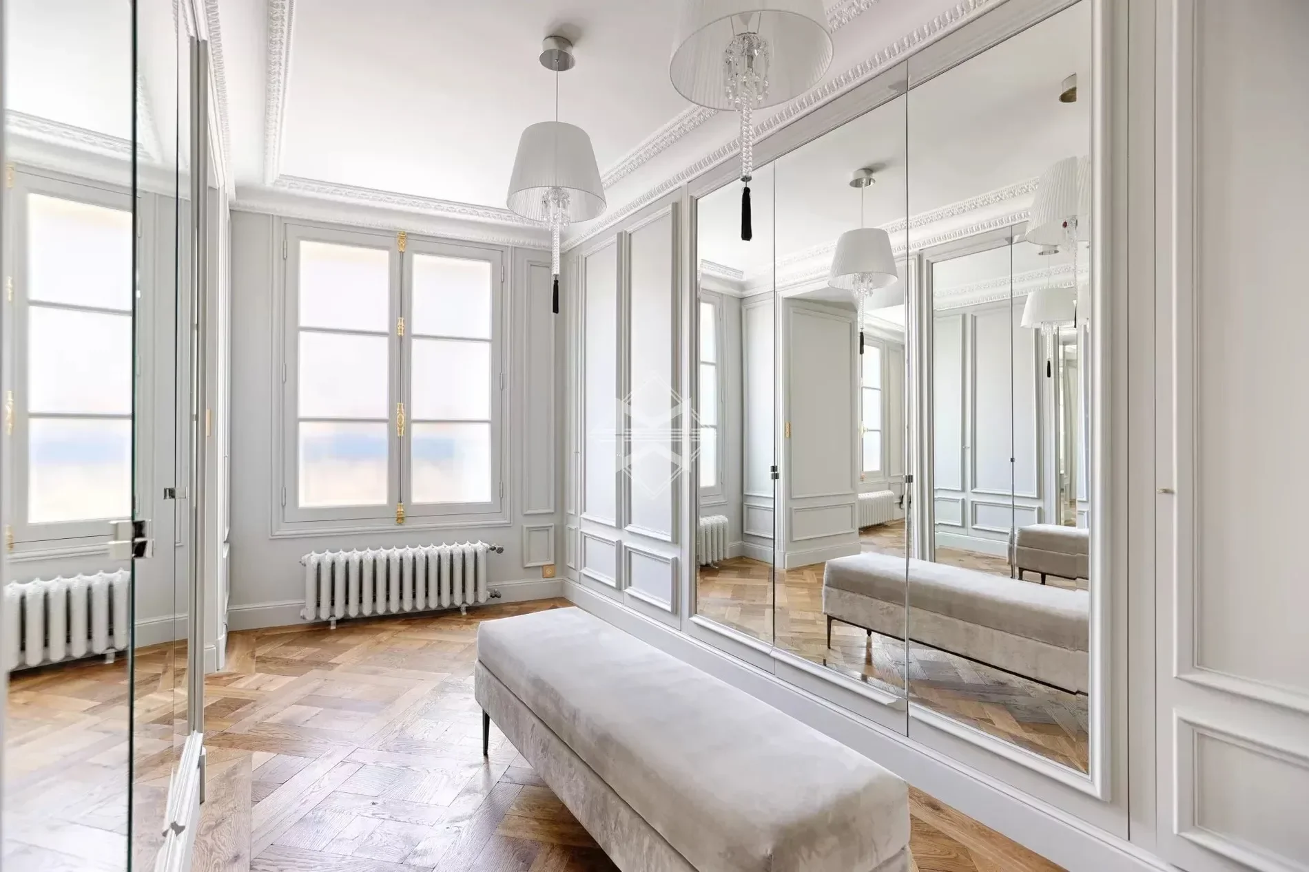 Paris, Île-de-France, France. - Photo 13