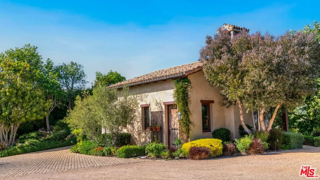 2900 Corral Canyon Road, Malibu, California, United States. - Photo 6