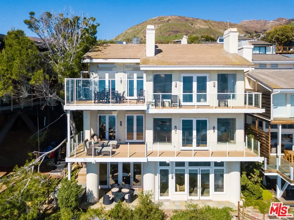 31532 Victoria Point Road, Malibu, California, United States. - Photo 12
