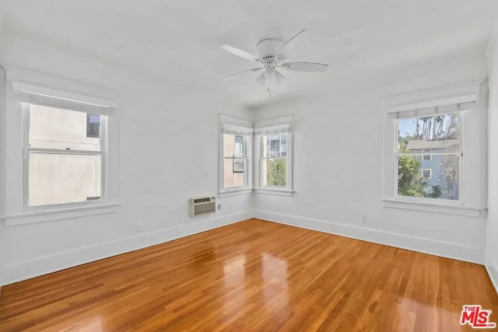 718 N Hoover Street, Los Angeles, California, United States. - Photo 13