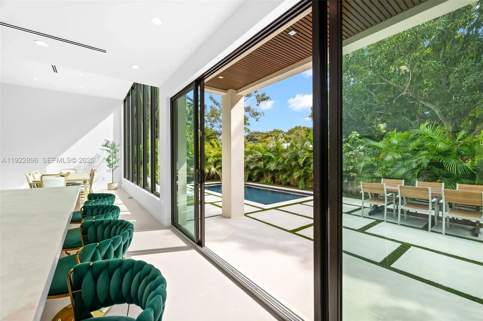 66 NW 50th St, Miami, Florida, United States. - Photo 22