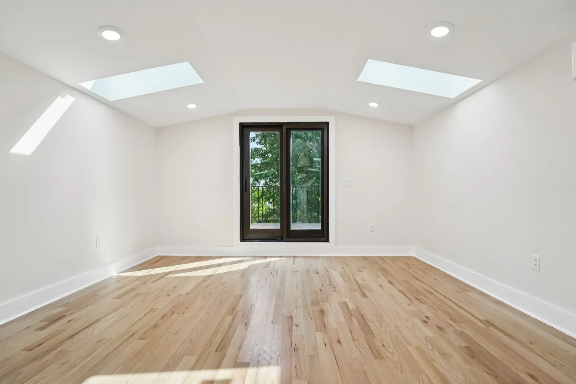 Gallery photo 5