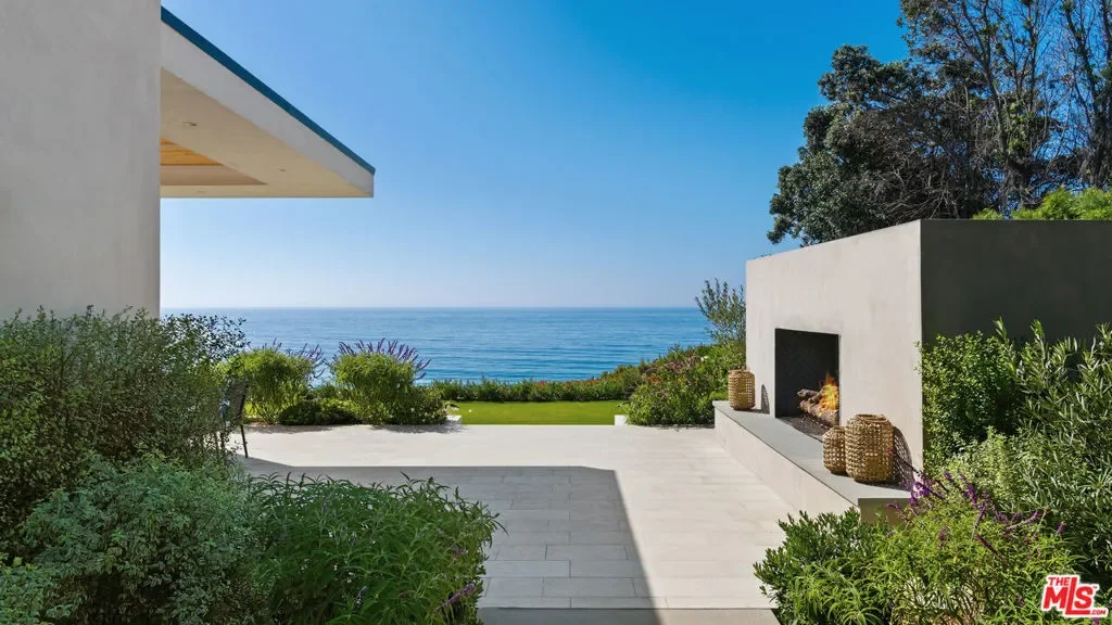 29754 Baden Place, Malibu, California, United States. - Photo 2