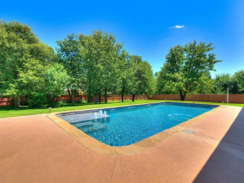 3724 Stagmoor Road, Edmond, OK 73034, Edmond, Oklahoma, United States. - Photo 26
