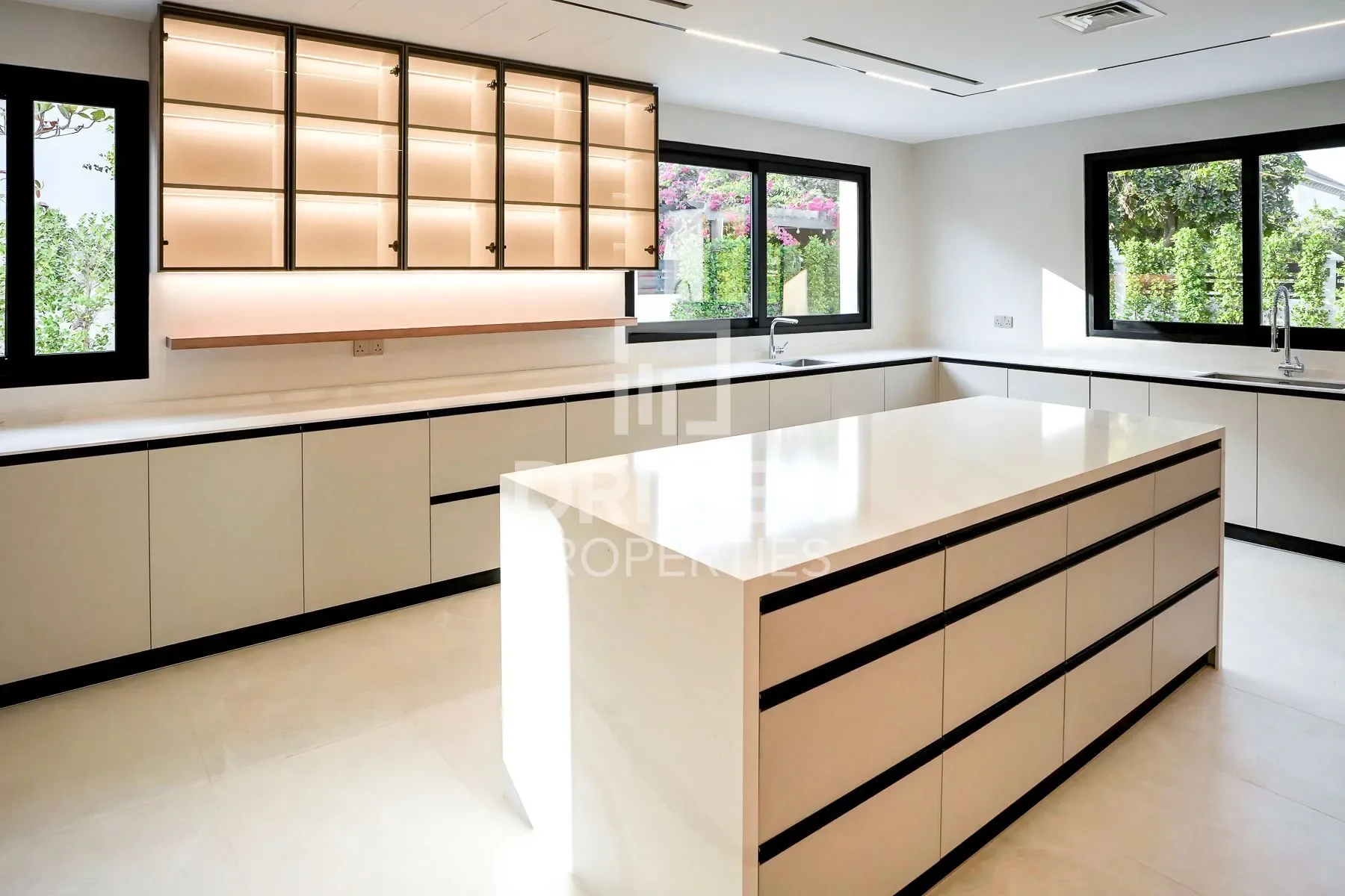 Gallery photo 3
