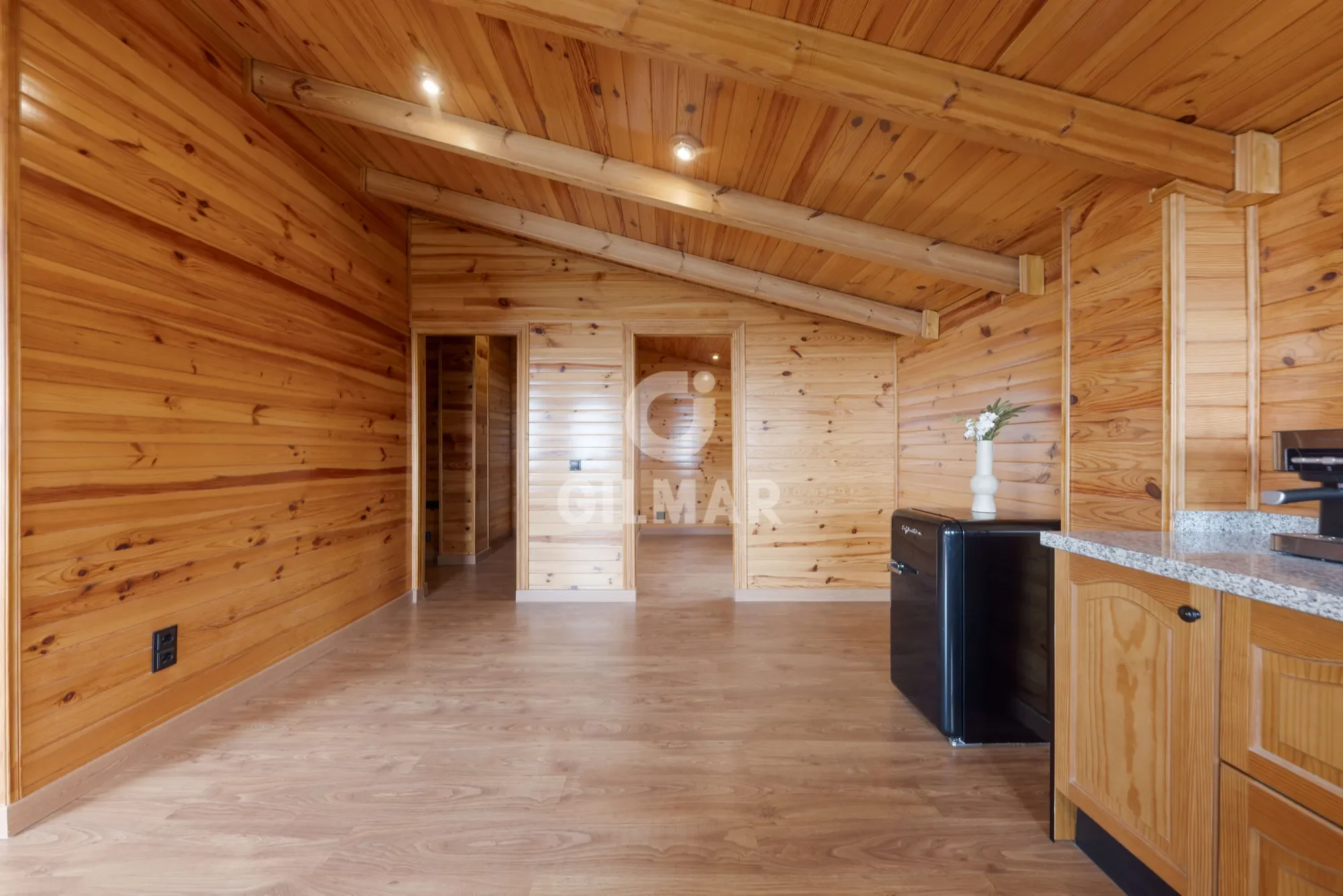Gallery photo 12