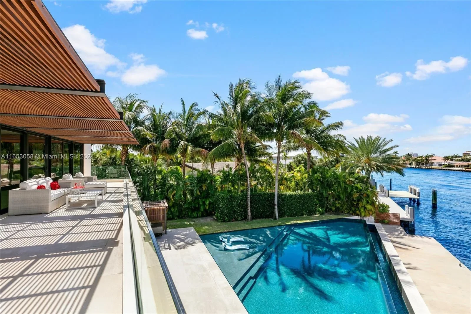 28 Minnetonka Rd, Fort Lauderdale, Florida, United States. - Photo 22