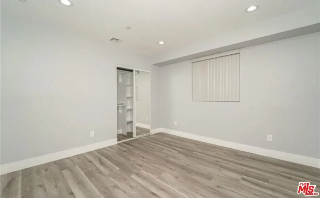 1348 E Vernon Avenue, Los Angeles, California, United States. - Photo 16