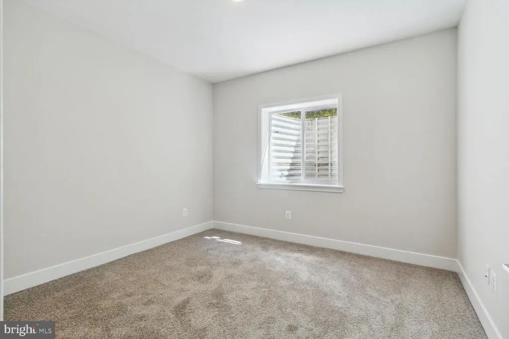 Gallery photo 6