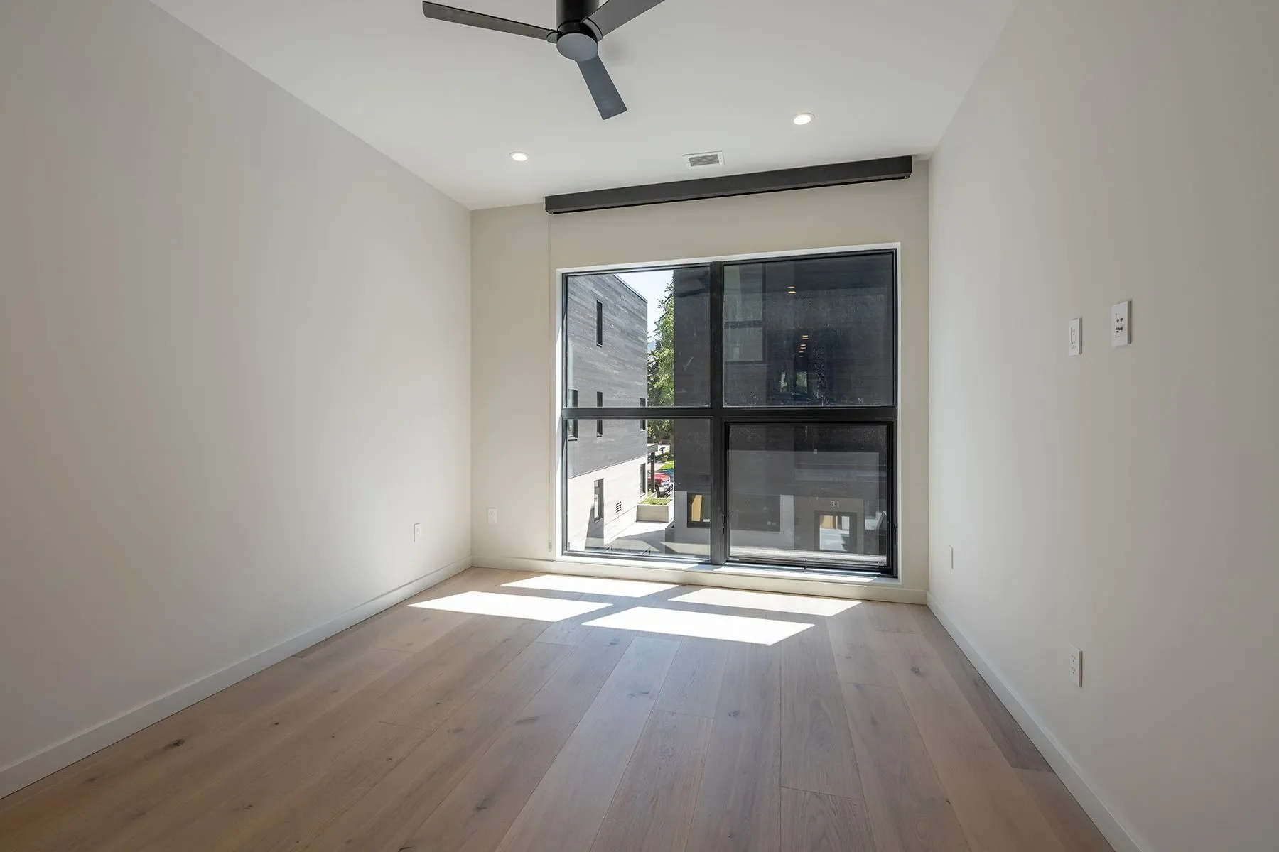 165 N Glenwood Street #23, Jackson, WY 83001, Jackson, Wyoming, United States. - Photo 5