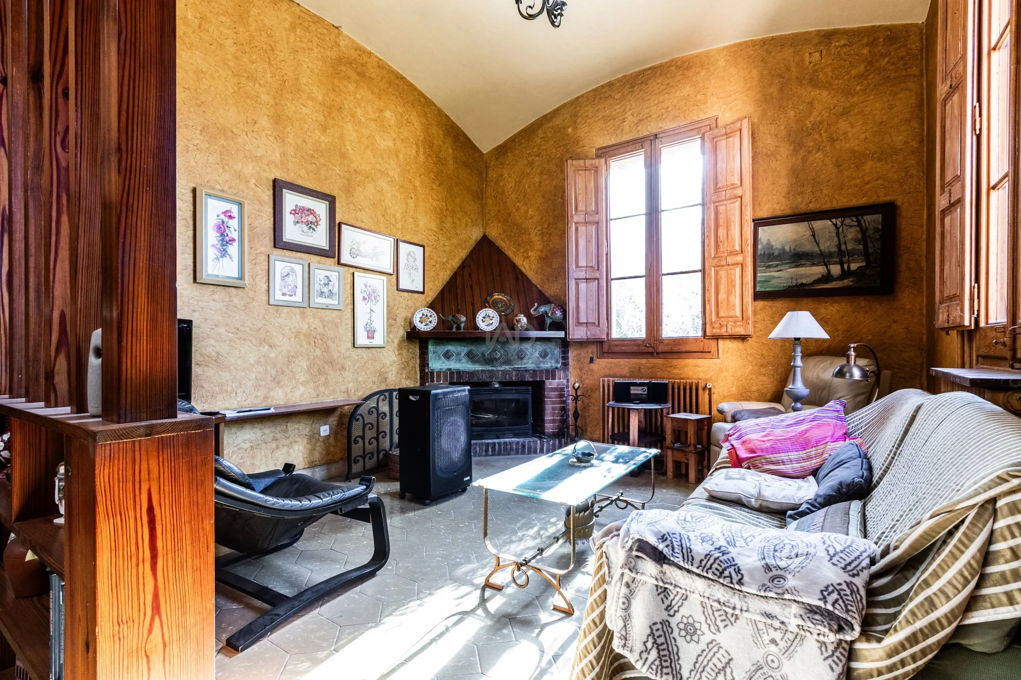 Gallery photo 1