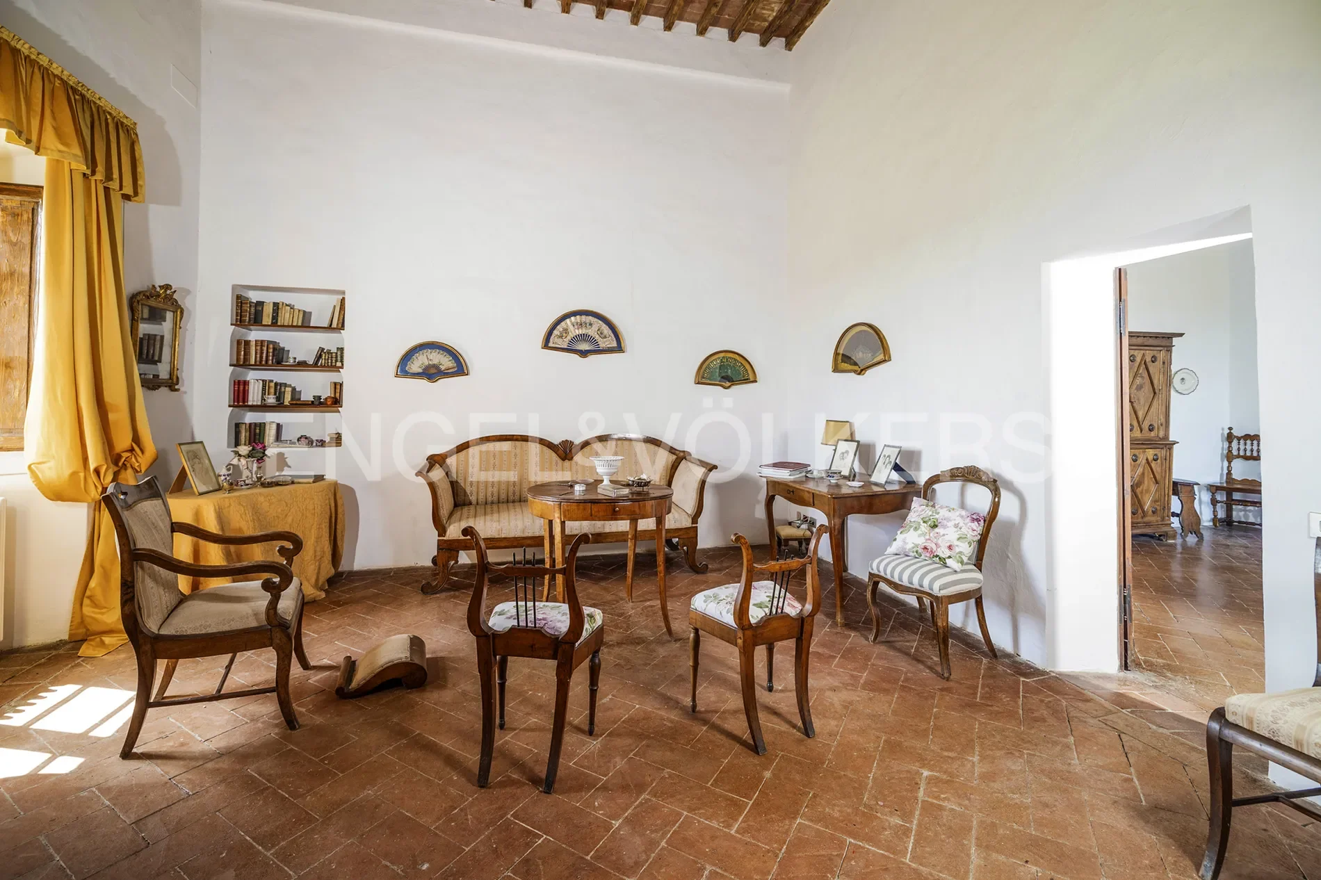 Gallery photo 10