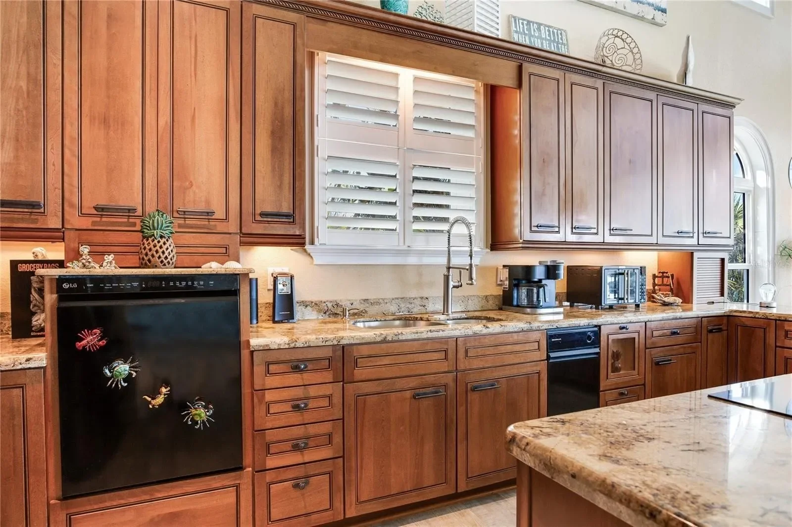 16480 REDINGTON DRIVE, REDINGTON BEACH, FL, 33708, USA, Madeira Beach, Florida, United States. - Photo 16