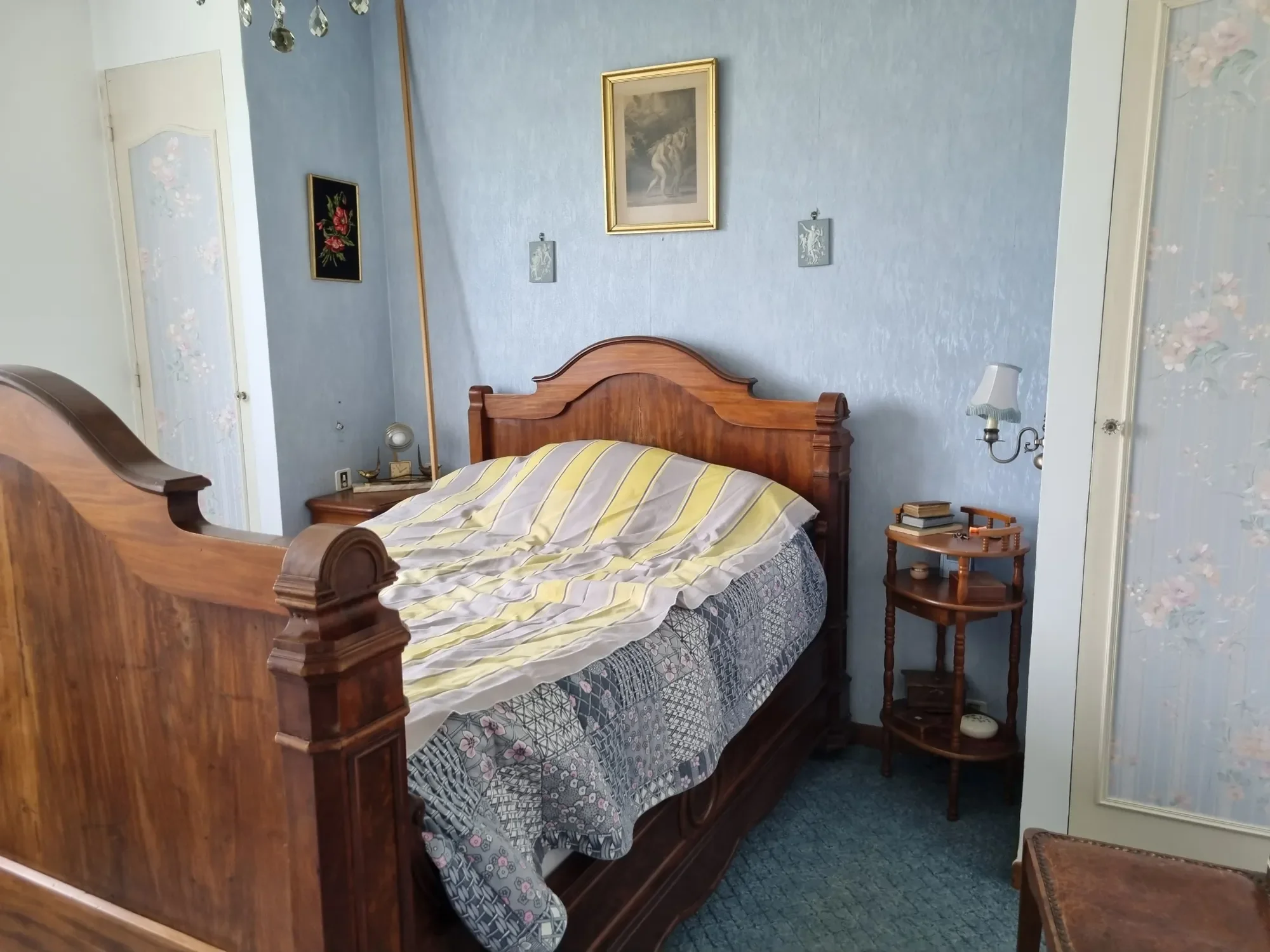 Property with 8500m² of land