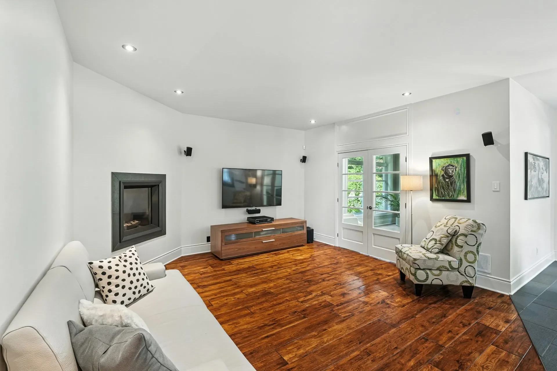 Gallery photo 11