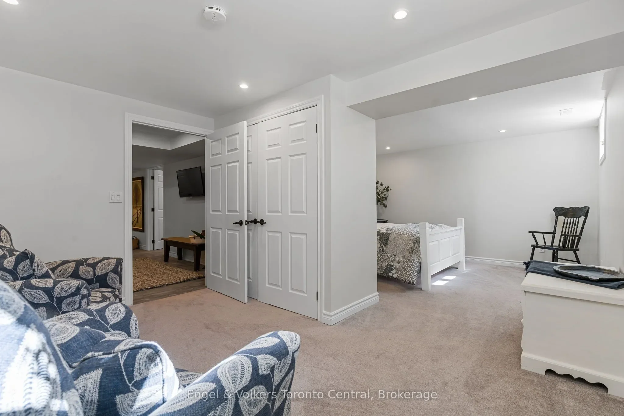 242 SOMERS Street, Owen Sound, Ontario, Canada. - Photo 33