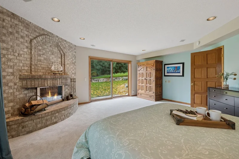 7325 Bush Lake Drive, Bloomington, MN 55438, Minneapolis, Minnesota, United States. - Photo 66