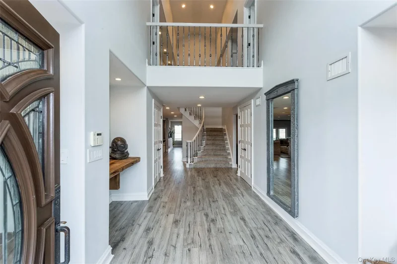 319 Harbor Drive, Long Beach, New York, United States. - Photo 8