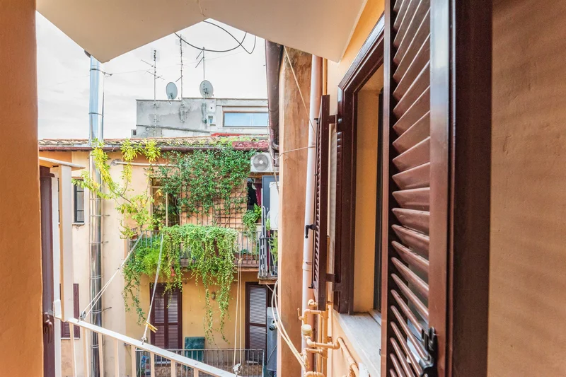 Via della Scala, Rome, Lazio, Italy. - Photo 28