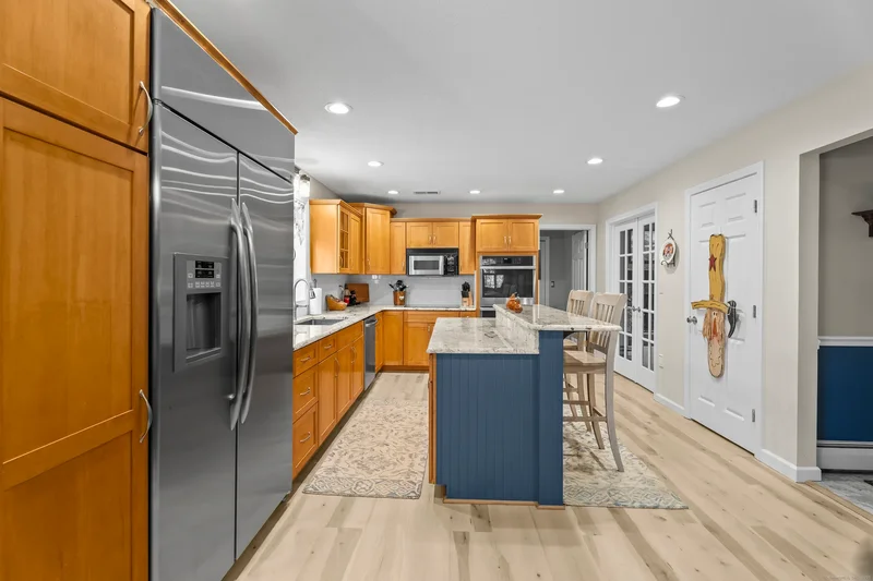 20 Mohegan Lane, Hebron, Connecticut, United States. - Photo 2