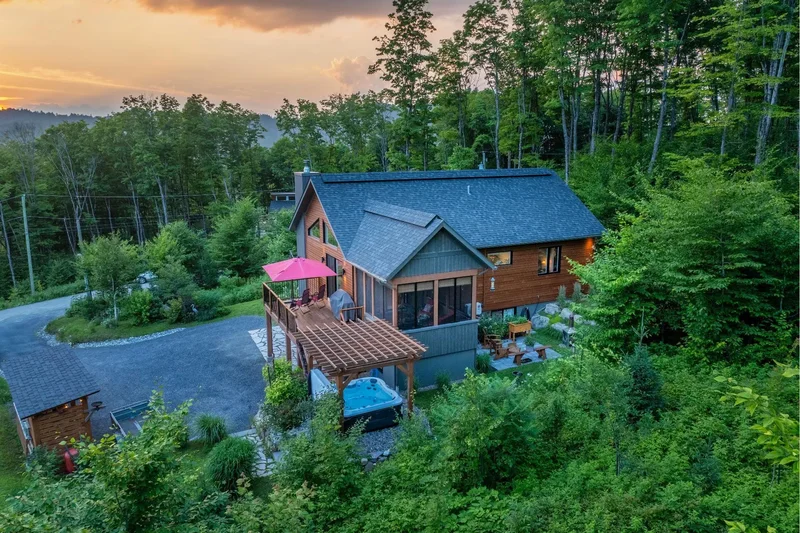 140 AllÈe des Weskarinis, Laurentides, Mont-Tremblant, Quebec, Canada. - Photo 6