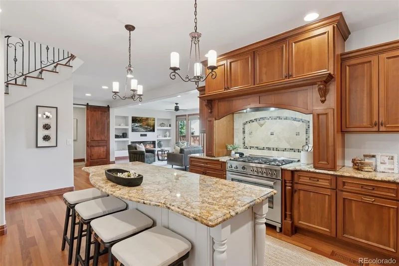 1026 S Cook Street, Denver, Colorado, United States. - Photo 13