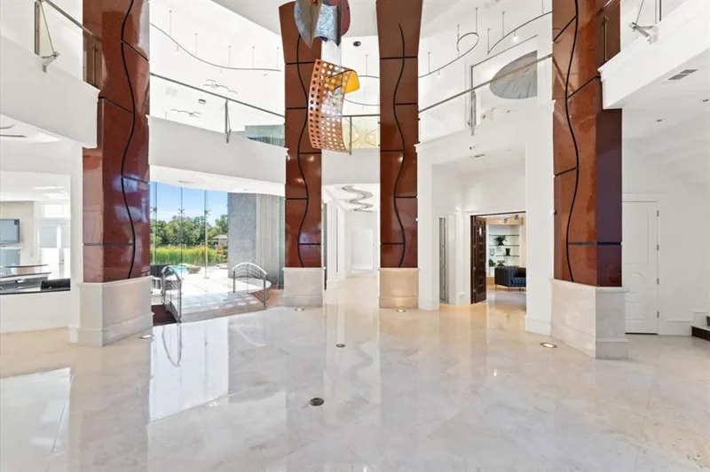 21 Grand Manor, Sugar Land, Texas, United States. - Photo 20