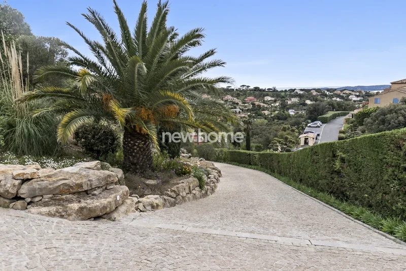 Sainte-Maxime, Provence-Alpes-Côte d'Azur, France. - Photo 44