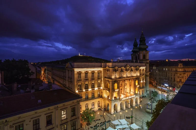 Kecskeméti, Budapest, Budapest, Hungary. - Photo 2