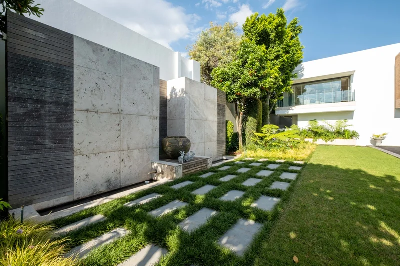 Hyde Park, Sandton, 2196, South Africa, Sandton, Gauteng, South Africa. - Photo 18