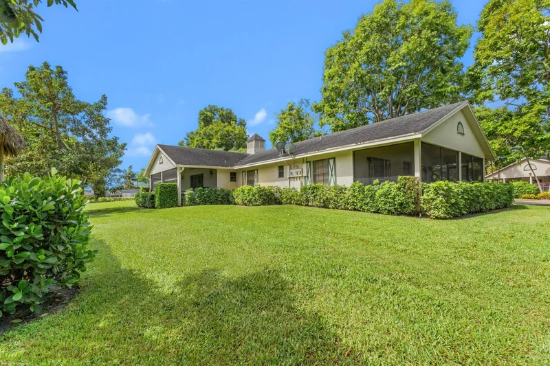 5110 S Shore Boulevard, Wellington, Florida, United States. - Photo 30