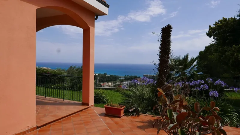 VIA COLLASGARBA, Ventimiglia, Liguria, Italy. - Photo 12