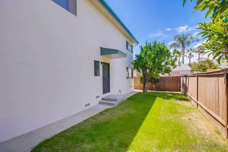 349-351 G Avenue, Coronado, California, United States. - Photo 41