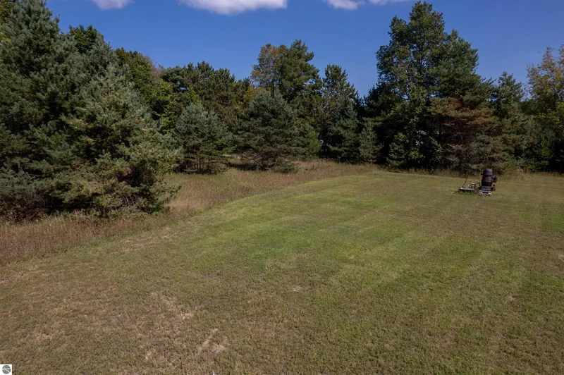 8616 Cedar Run Road, Traverse City, MI 49684, Traverse City, Michigan, United States. - Photo 61