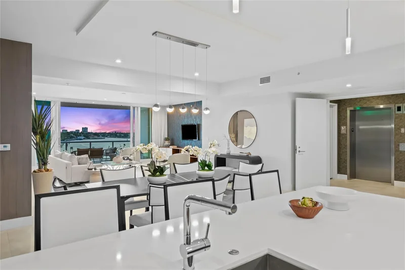 321 N Birch Rd 502, Fort Lauderdale, Florida, United States. - Photo 12