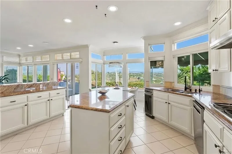 30462 Via Estoril, Laguna Niguel, California, United States. - Photo 28