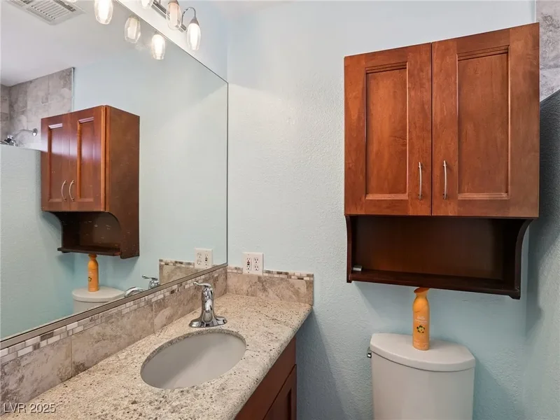 5309 N Chieftain Street, Las Vegas, Nevada, United States. - Photo 24