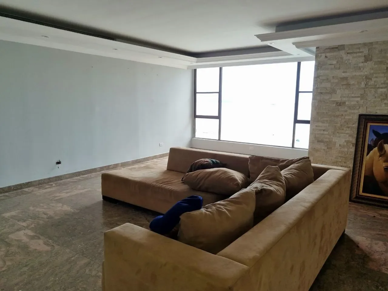 Gallery photo 12