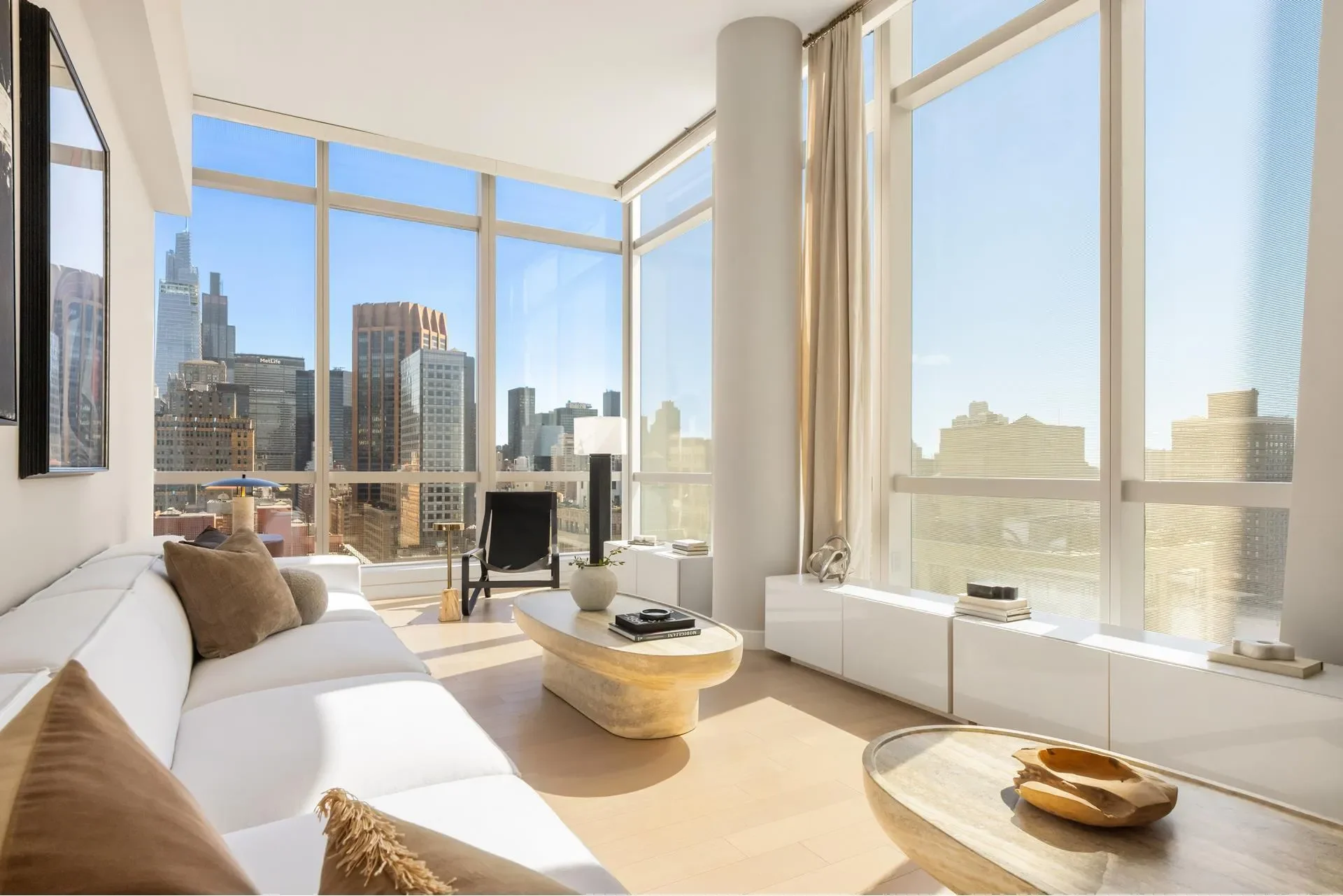 400 PARK AVE S, New York, New York, United States. - Photo 2