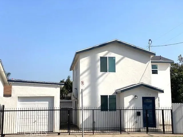 800 90th, Los Angeles, CA 90002, Los Angeles, California, United States. - Photo 31
